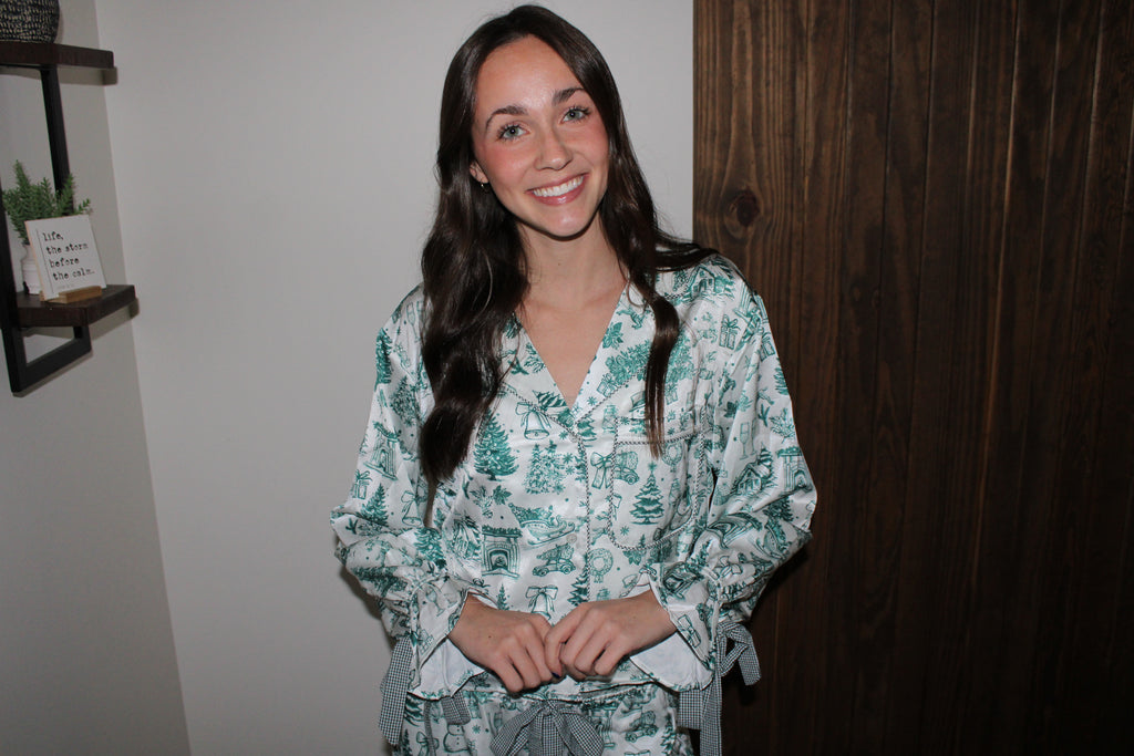 Holiday Cheer Pajama Set
