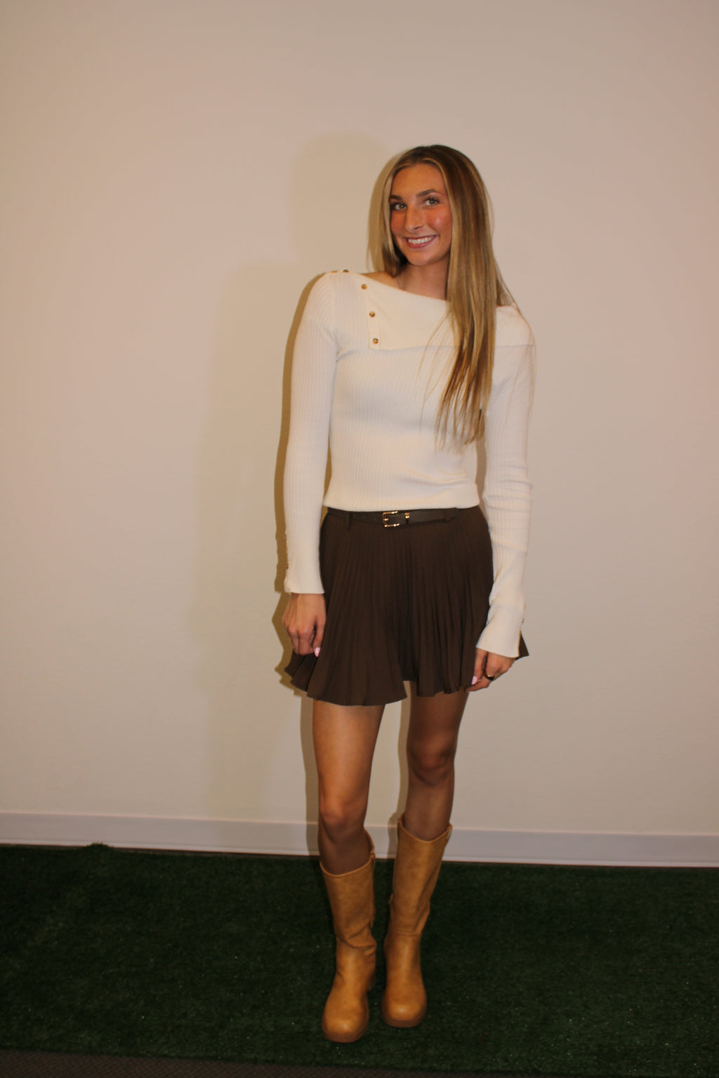 Hardy Folded Neck Top