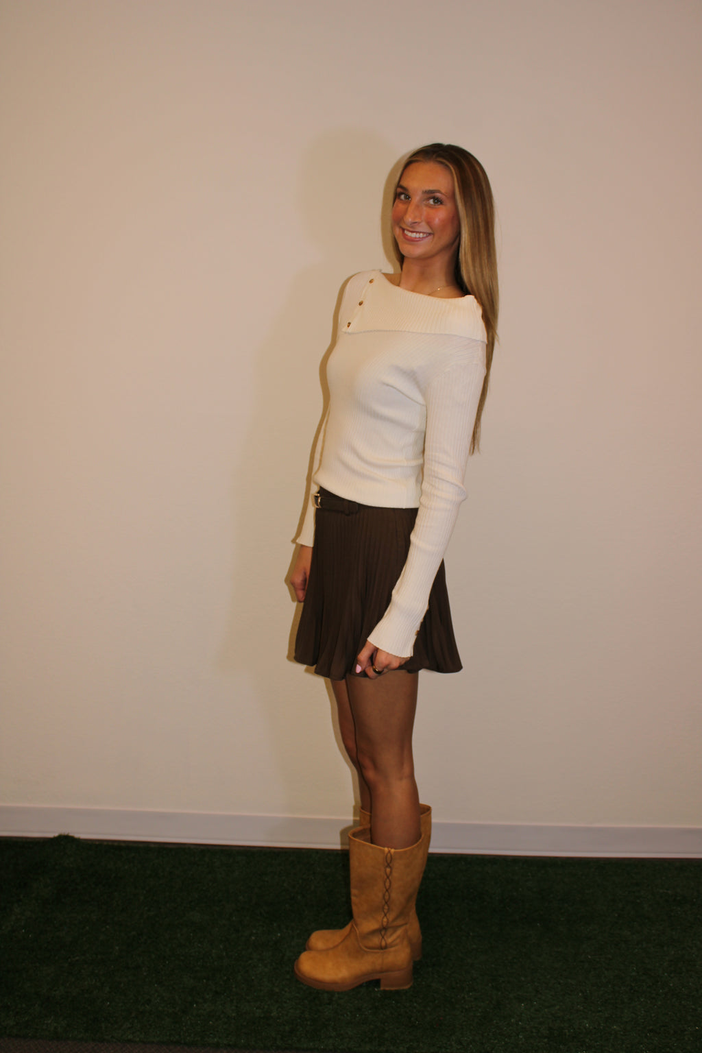 Hardy Folded Neck Top