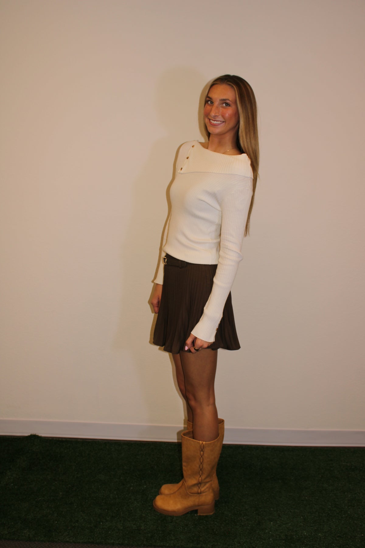 Hardy Folded Neck Top